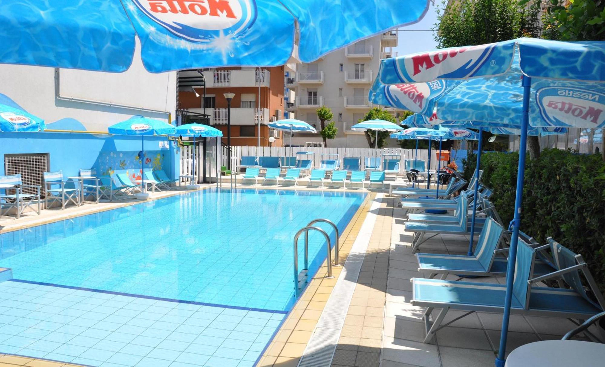 Hotel Adelphi リッチョーネ エクステリア 写真
